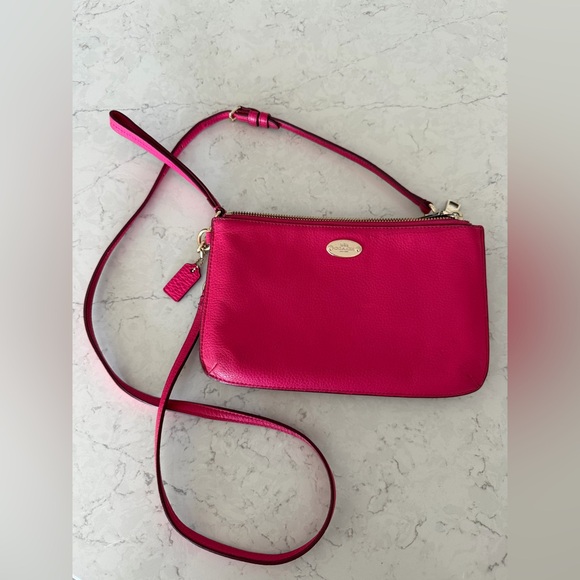 Coach Handbags - Coach dragon berry Pink Leather Crossbody Bag